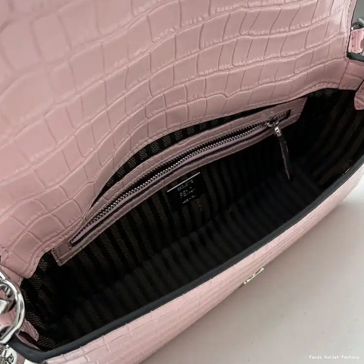 Cheap HOT Medium Bag Pink Re-Edition Leather Crocodile In Fendi Baguette 0327